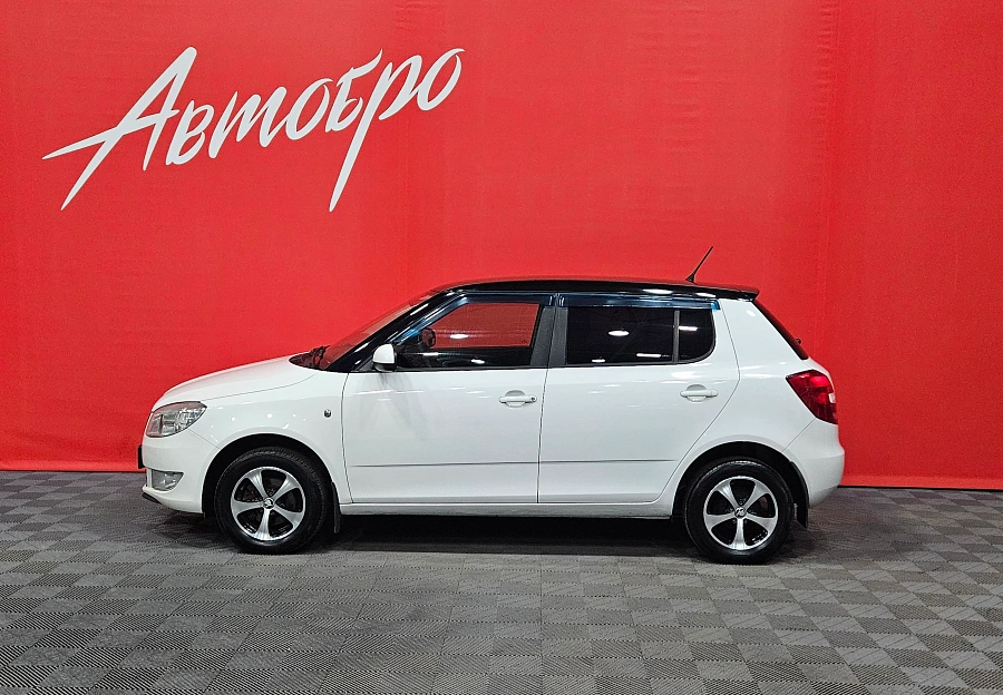 Skoda Fabia, II Рестайлинг 2012