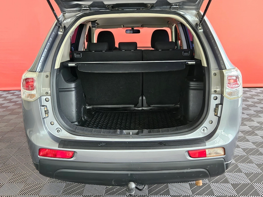 Mitsubishi Outlander, III 2013