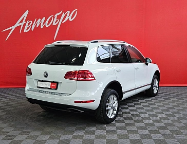 Volkswagen Touareg, II 2013