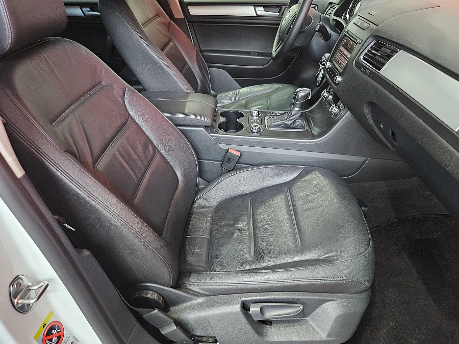 Volkswagen Touareg, II 2013