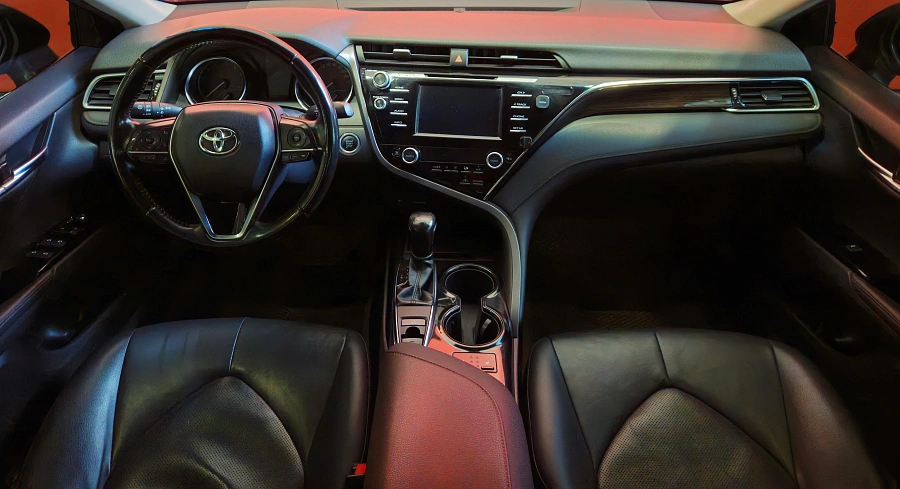 Toyota Camry, VIII (XV70) 2019