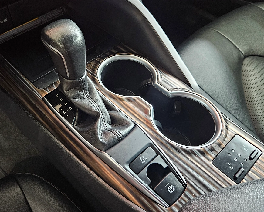 Toyota Camry, VIII (XV70) 2020