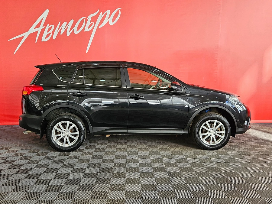 Toyota RAV4, IV (XA40) 2014