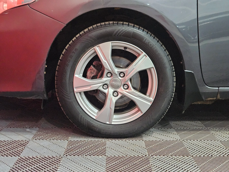 Toyota Corolla, X (E140, E150) Рестайлинг 2010