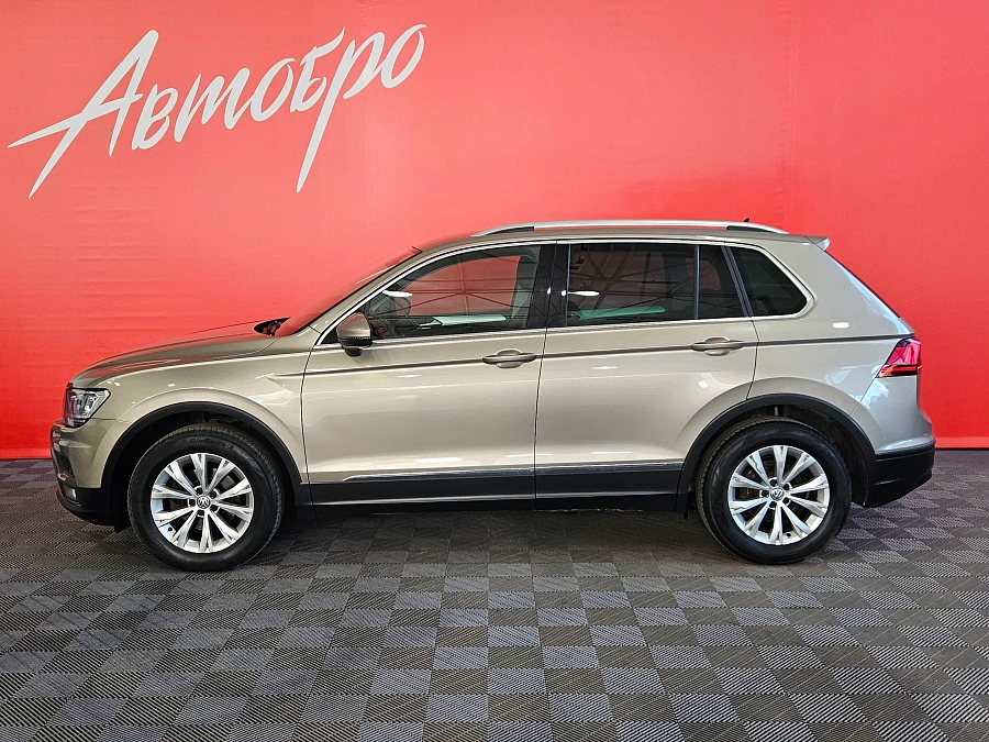 Volkswagen Tiguan, II 2018