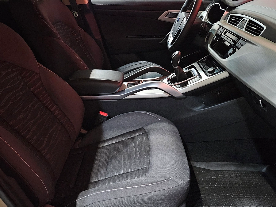 Geely Atlas, I 2020