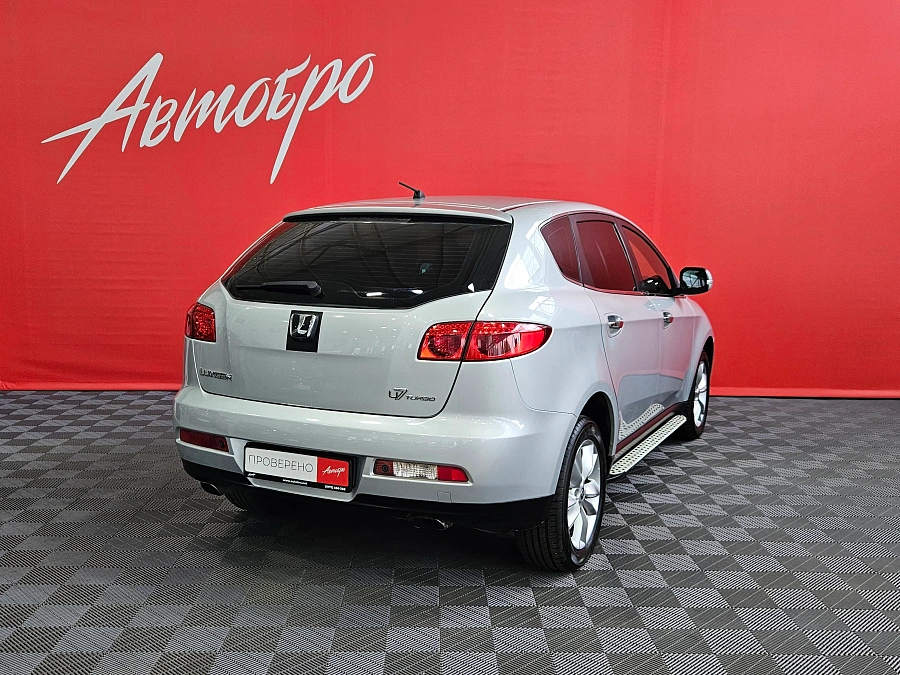 Luxgen Luxgen7 SUV, I 2013