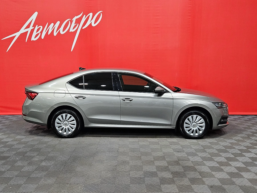 Skoda Octavia, IV (A8) 2021