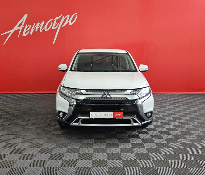 Mitsubishi Outlander, III Рестайлинг 3 2020