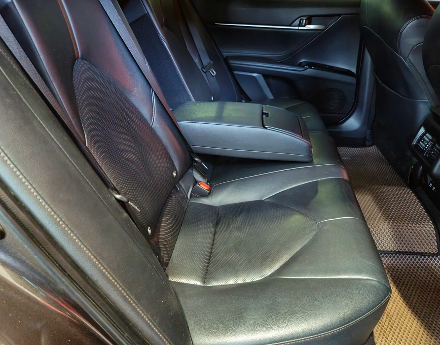 Toyota Camry, VIII (XV70) 2019
