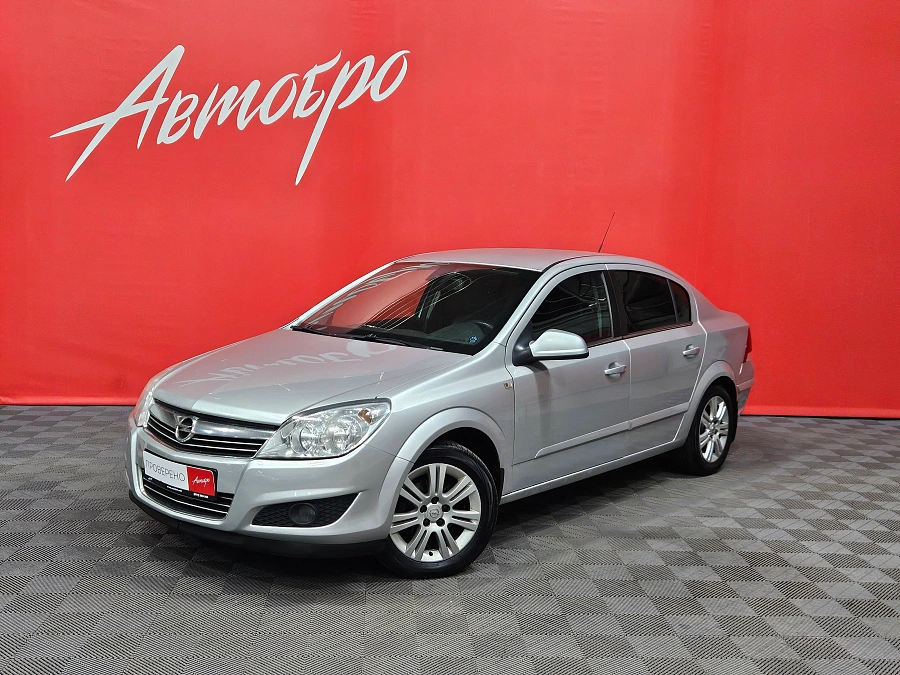 Opel Astra, H Рестайлинг 2011