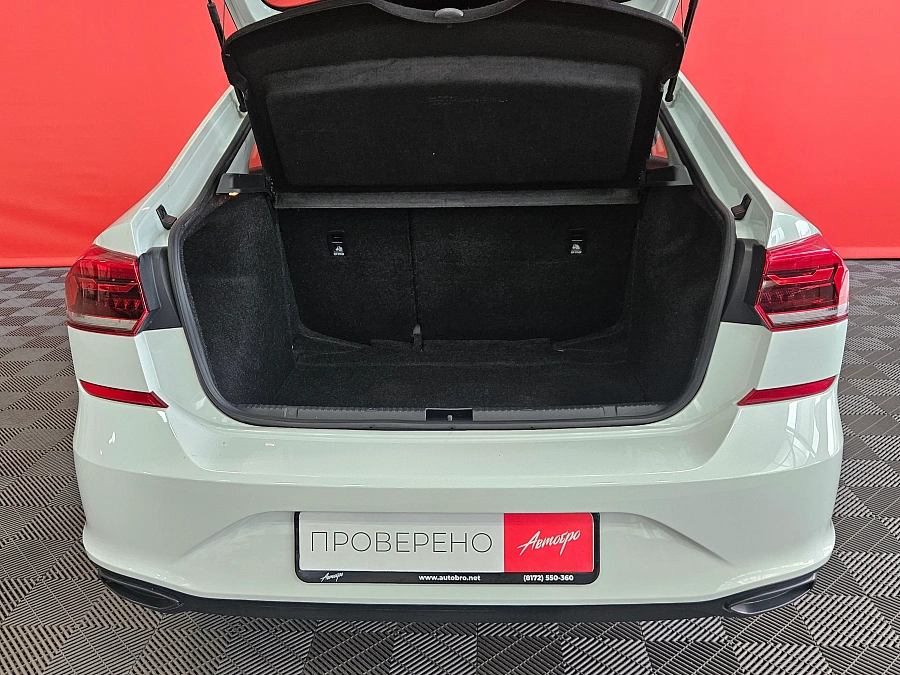 Volkswagen Polo, VI 2021
