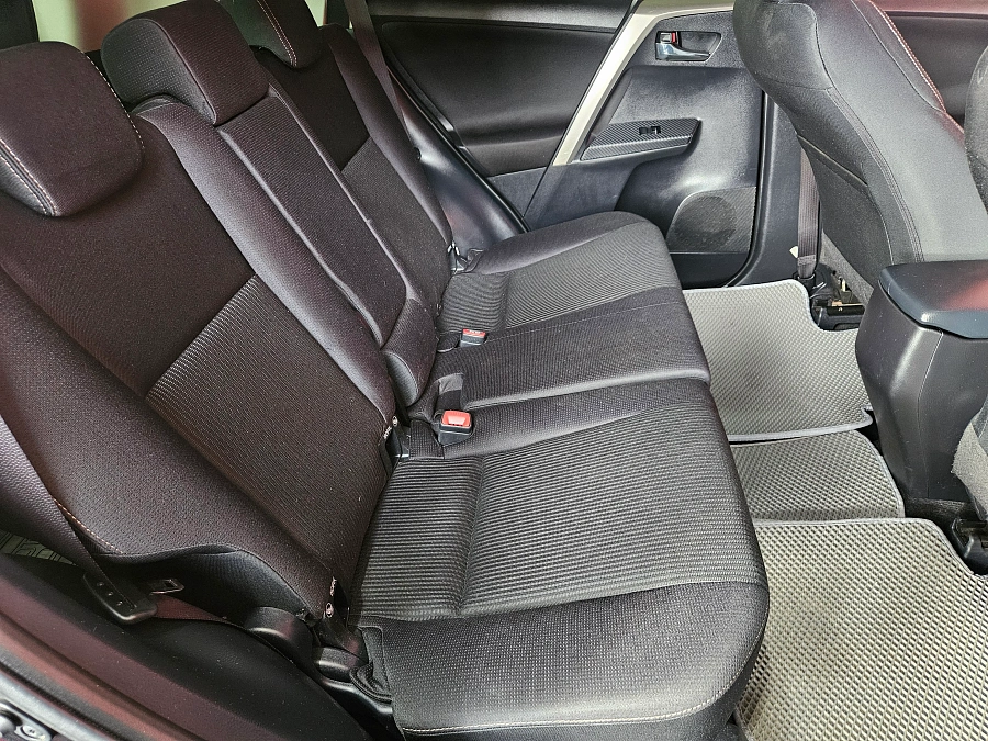 Toyota RAV4, IV (XA40) 2014