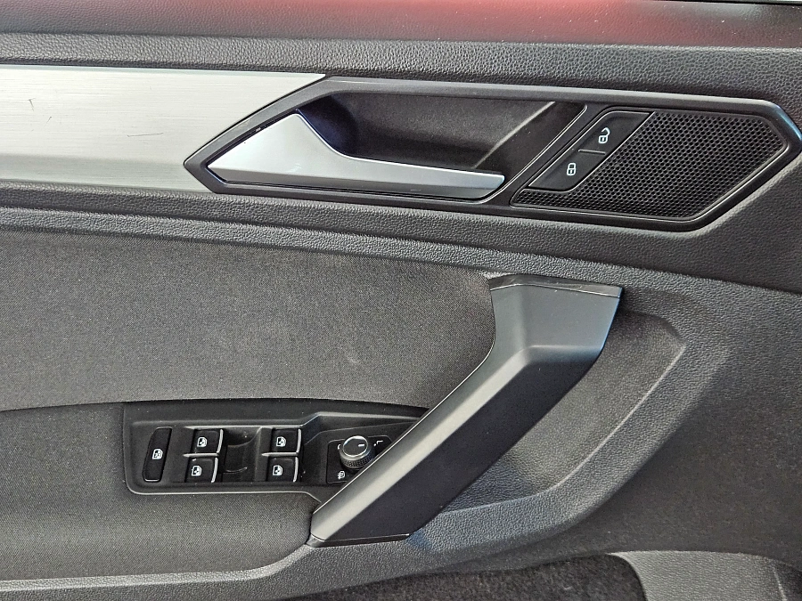 Volkswagen Tiguan, II 2018
