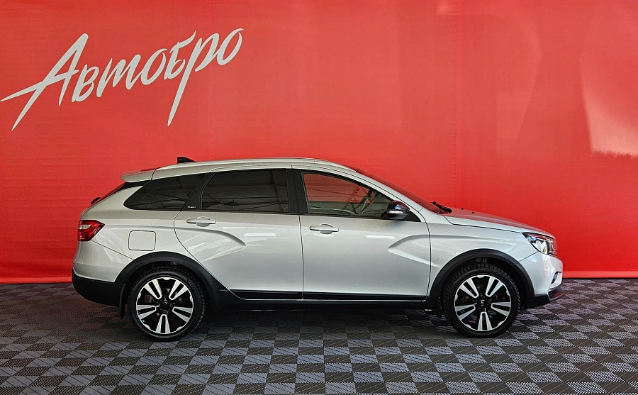Lada (ВАЗ) Vesta, I 2020
