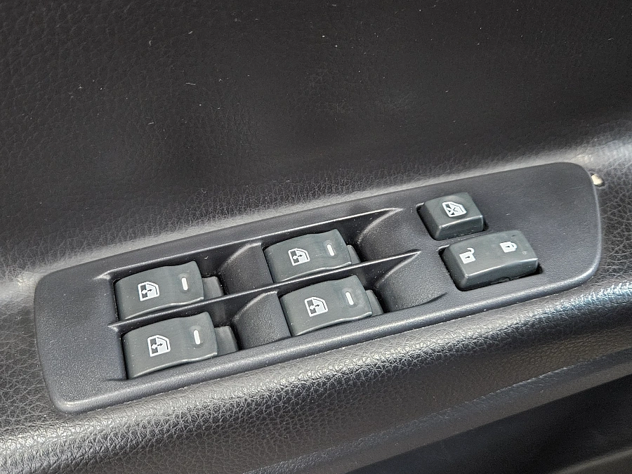 Luxgen Luxgen7 SUV, I 2013