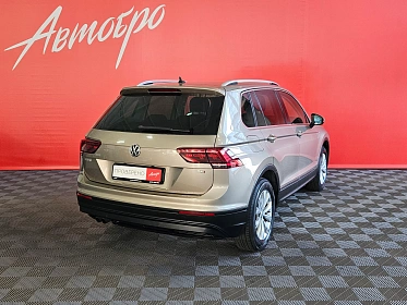 Volkswagen Tiguan, II 2018