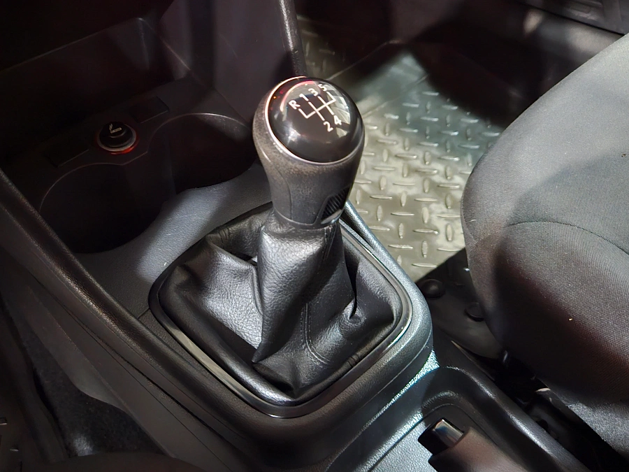 Volkswagen Polo, V Рестайлинг 2015