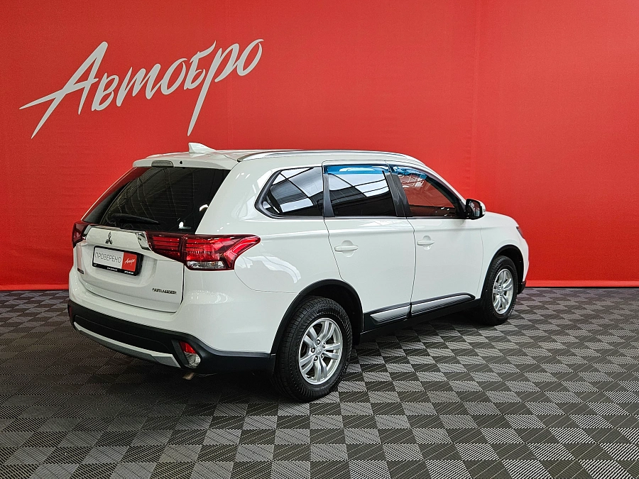 Mitsubishi Outlander, III Рестайлинг 2 2017