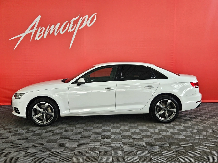 Audi A4, V (B9) 2016