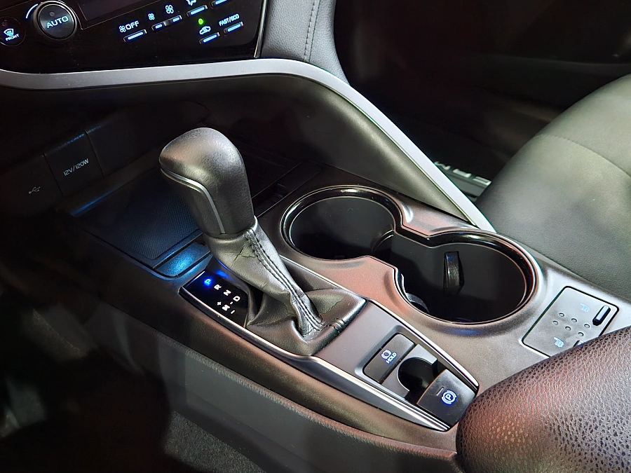 Toyota Camry, VIII (XV70) Рестайлинг 2021