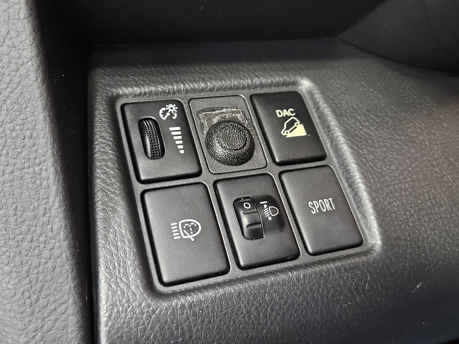Toyota RAV4, III (XA30) 2010