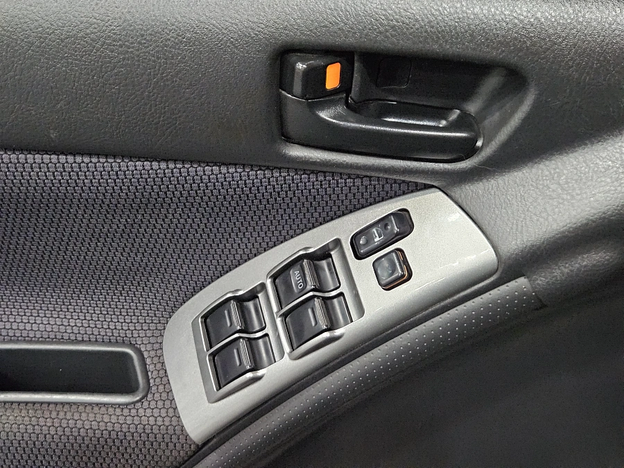 Pontiac Vibe, I Рестайлинг 2005