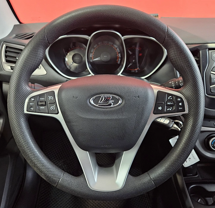 Lada (ВАЗ) Vesta, I 2020