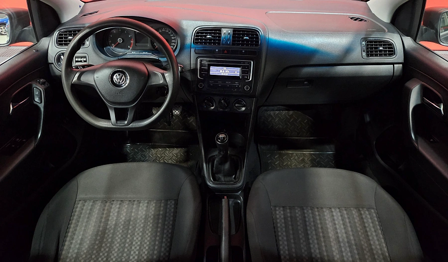 Volkswagen Polo, V Рестайлинг 2015