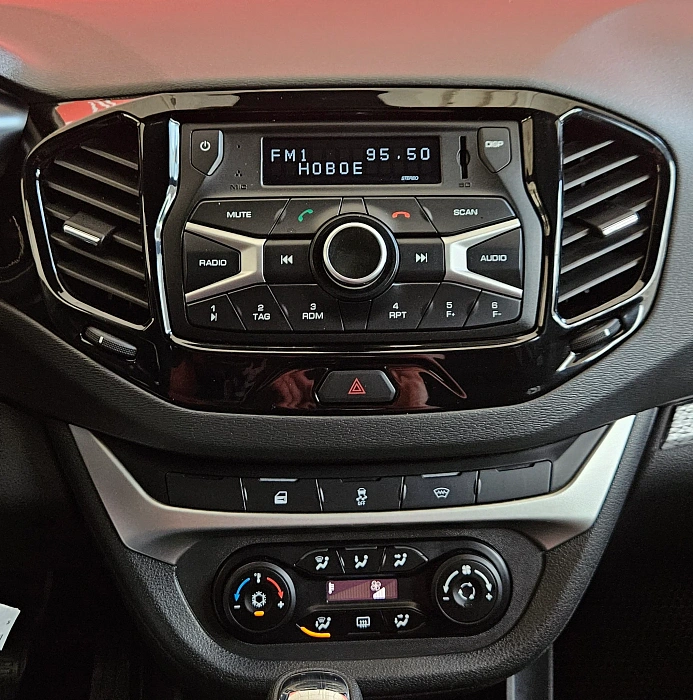 Lada (ВАЗ) Vesta, I 2020