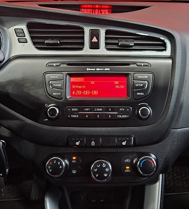 Kia Ceed, II 2013