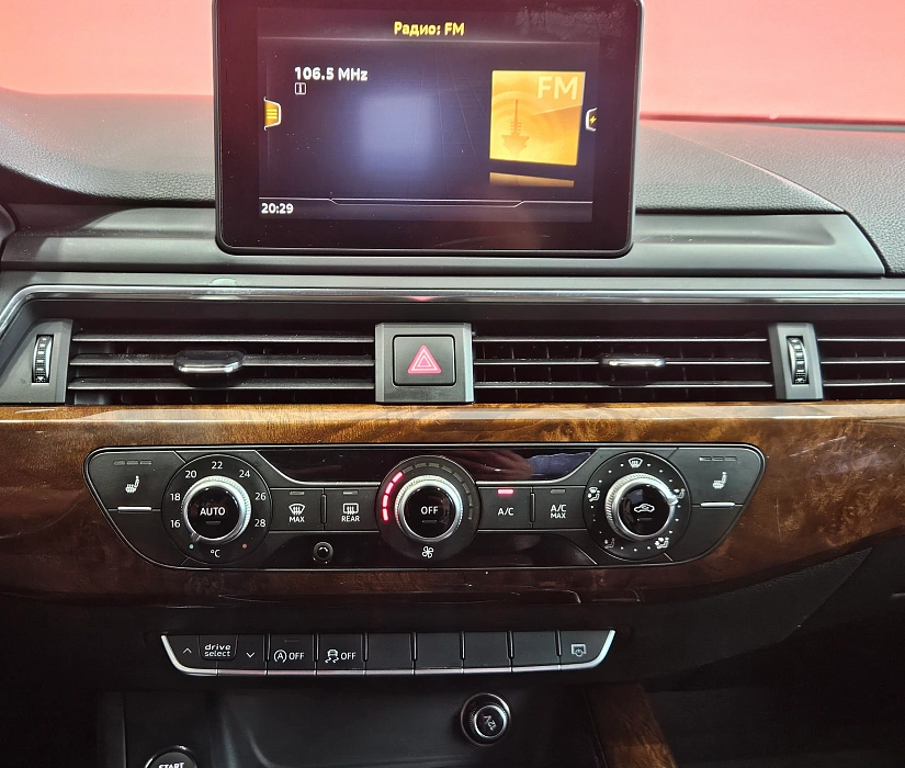 Audi A4, V (B9) 2016