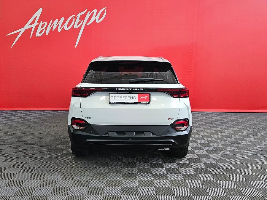 FAW Bestune T77, I 2022
