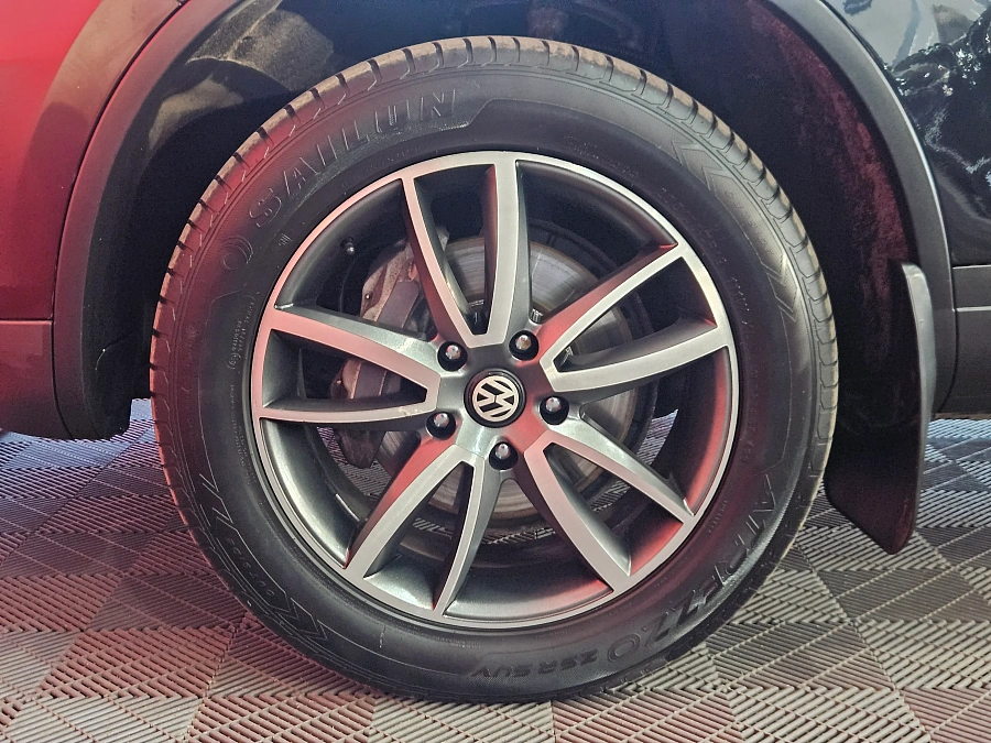 Volkswagen Touareg, II 2010