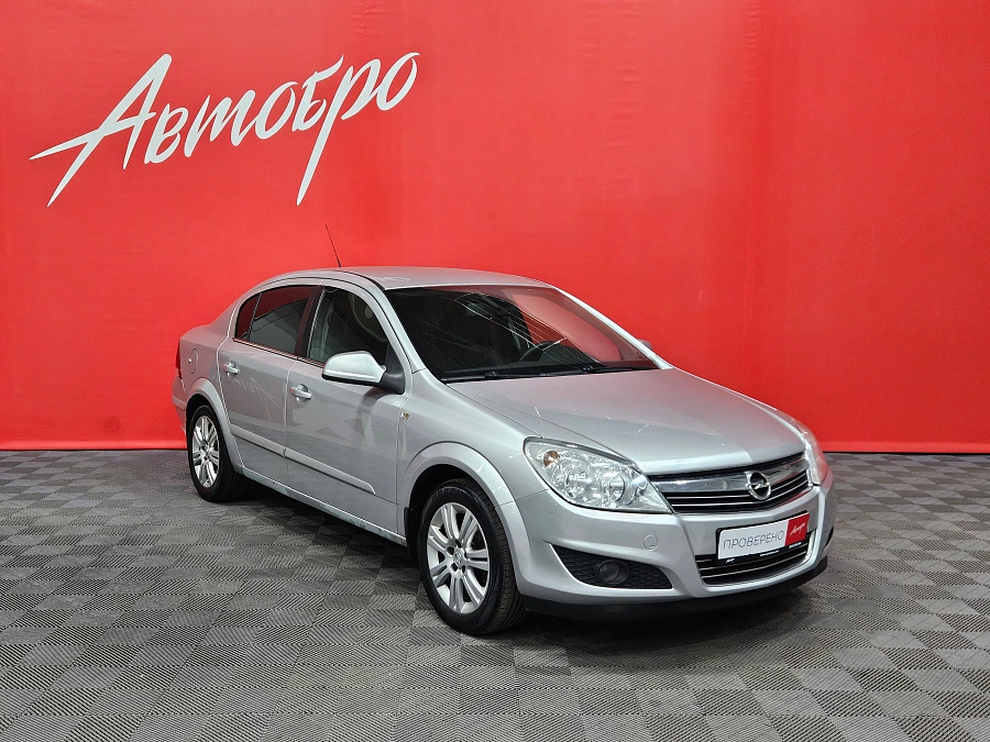 Opel Astra, H Рестайлинг 2011