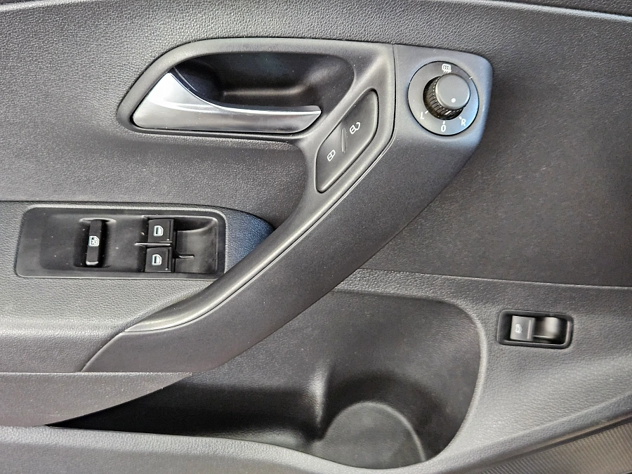 Volkswagen Polo, V Рестайлинг 2015