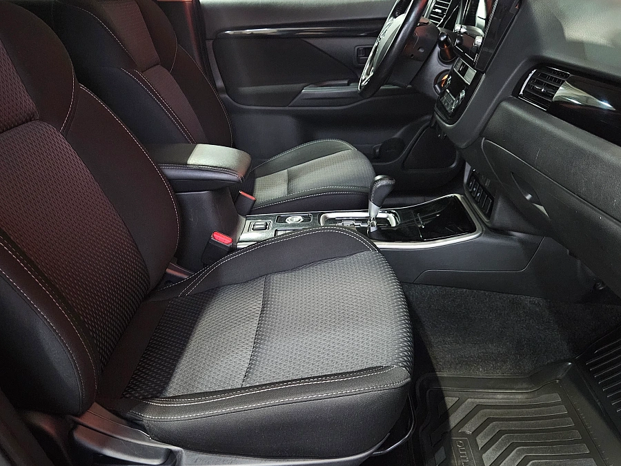 Mitsubishi Outlander, III Рестайлинг 3 2019
