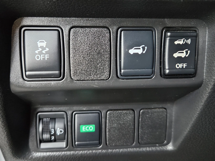 Nissan X-Trail, III 2018
