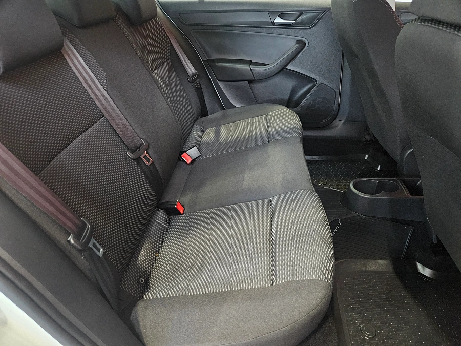 Volkswagen Polo, VI 2021