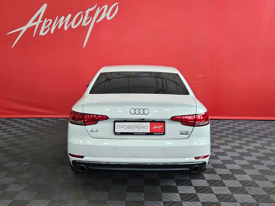 Audi A4, V (B9) 2016