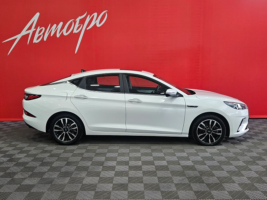 JAC J7, I 2023
