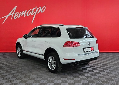 Volkswagen Touareg, II 2013
