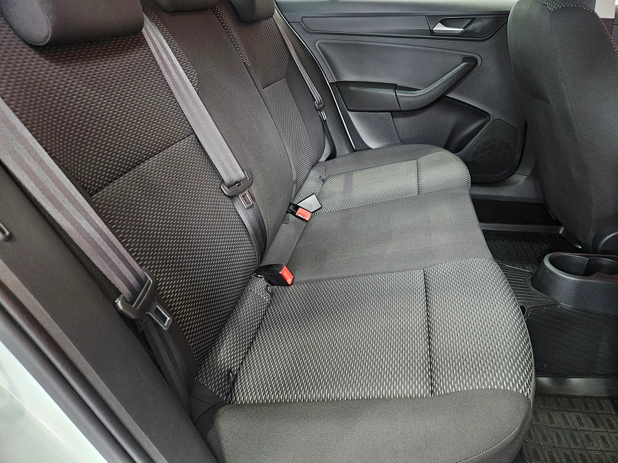 Volkswagen Polo, VI 2021