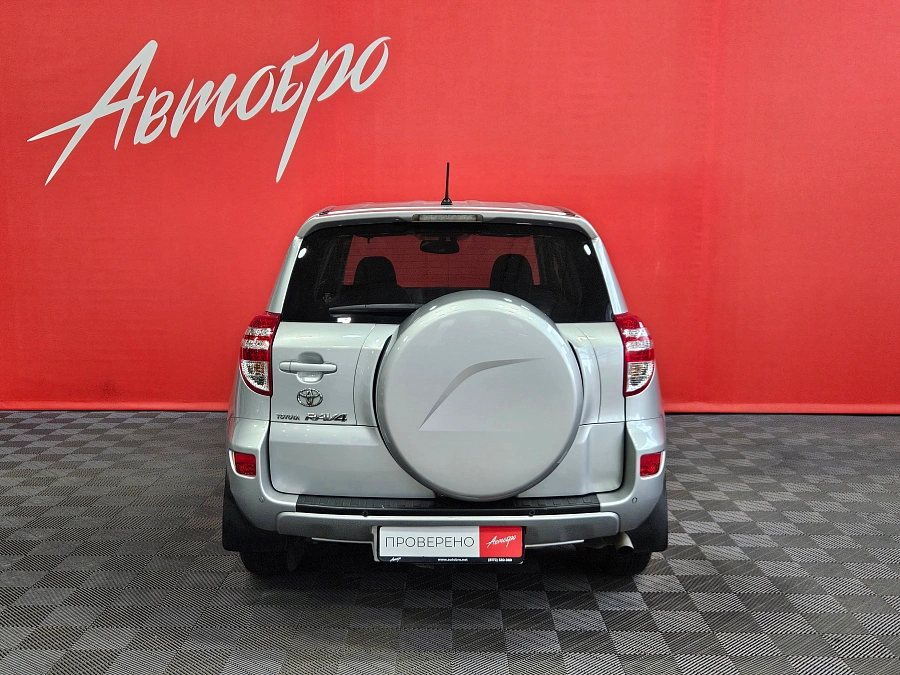 Toyota RAV4, III (XA30) 2010