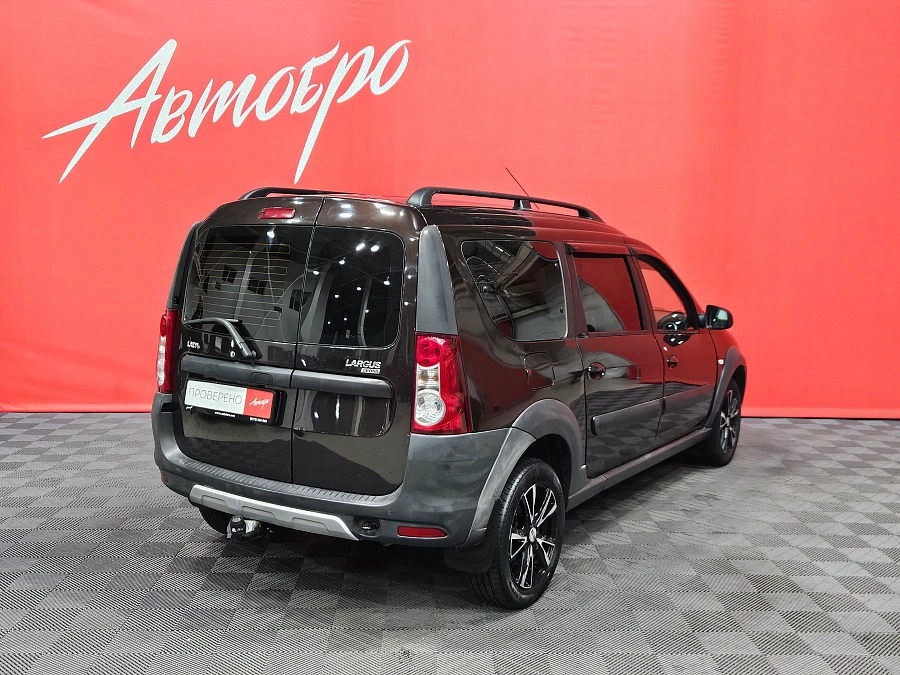 Lada (ВАЗ) Largus, I 2015