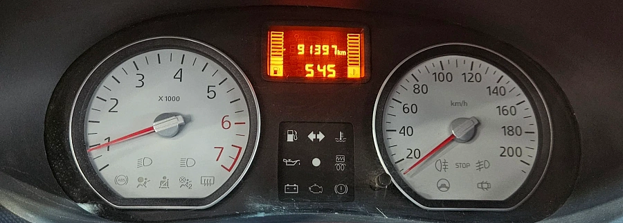 Renault Logan, I Рестайлинг 2013
