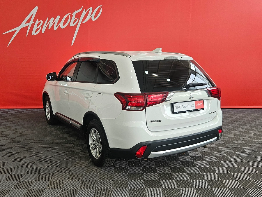 Mitsubishi Outlander, III Рестайлинг 2 2017