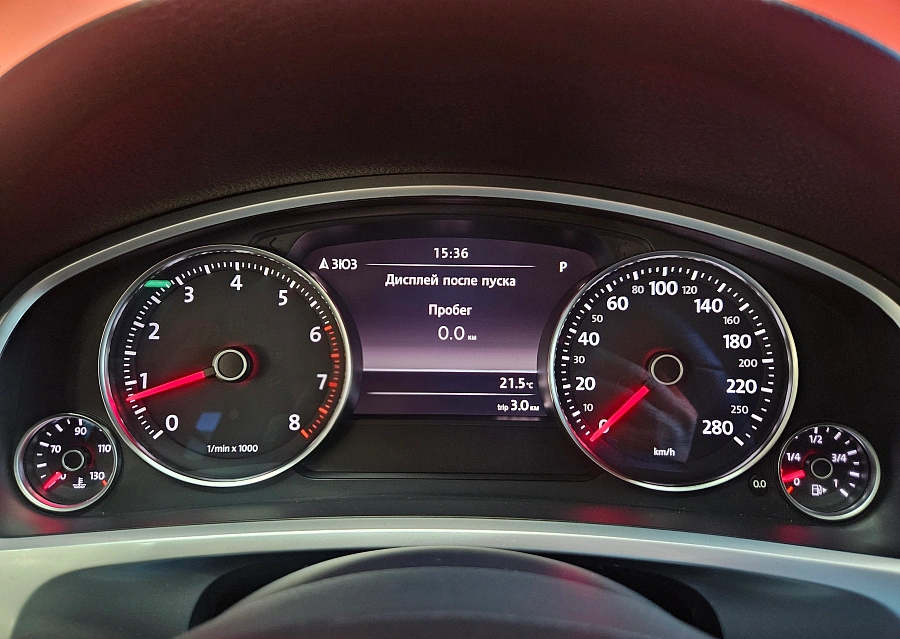 Volkswagen Touareg, II 2010