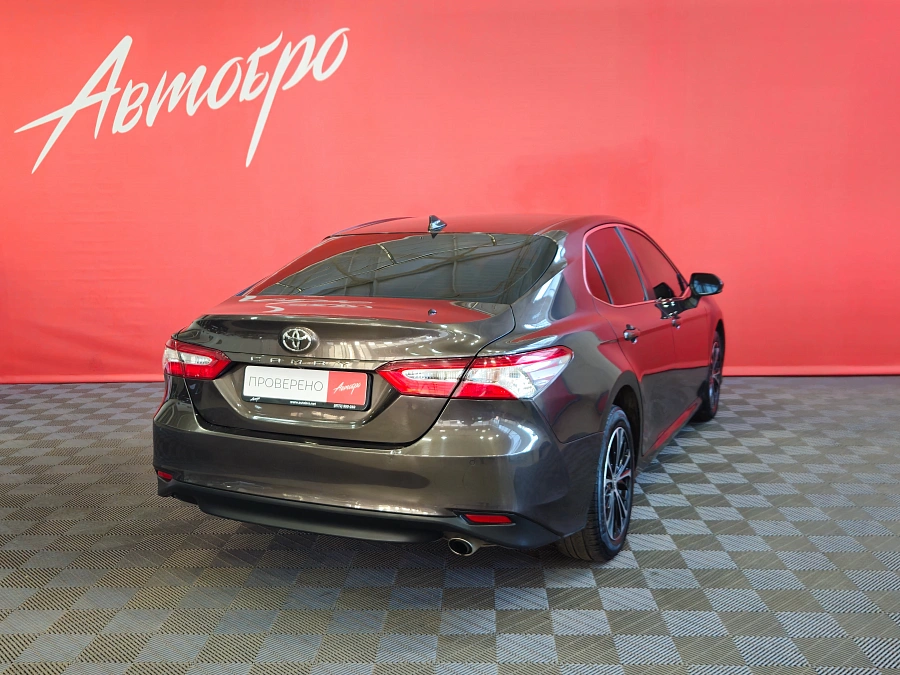 Toyota Camry, VIII (XV70) 2019