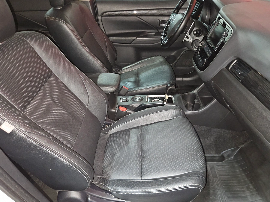 Mitsubishi Outlander, III Рестайлинг 2 2015